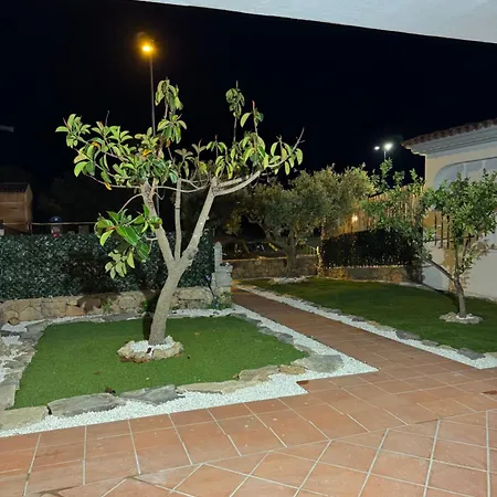 Borgata Lu Fraili בית נופש